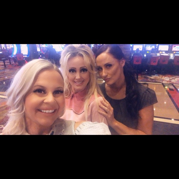 Meet your Posher, Joseph - Picture 3 of 6